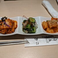 牛刺しと焼肉 仔虎 クリスロード店 - 