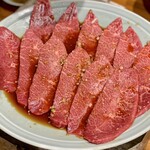 炭火焼肉ホルモンさわいし - 