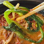 新美商店 - チンゲン菜リフト