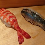 弁天山美家古寿司 - 才巻海老と鯵