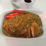 ライスカレー まんてん - カツカレー大盛り、ウインナー（850円）