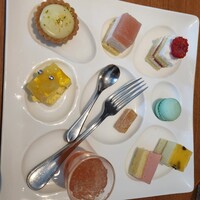 XEX TOKYO / Salvatore Cuomo Bros. - 