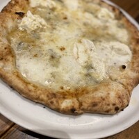 イゾラ スメラルダ - 