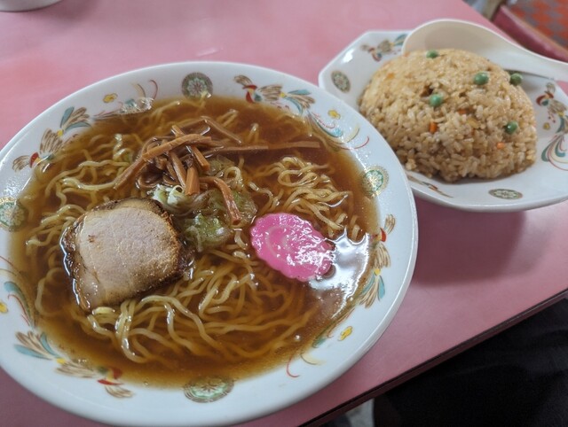 吉野中華料理店 | 石巻市陸前山下の中華料理店
