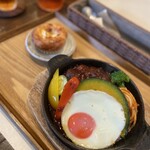 セブンズカフェ - ハンバーグランチ