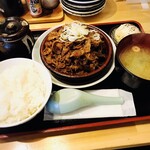 食堂うめぼし 天神南 - 