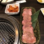 黒毛和牛焼肉 うしくろ - 上タン塩