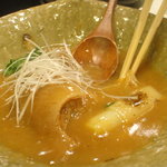 和風花紋 - フカひれ姿煮２