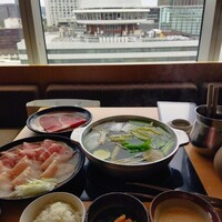 銀座しゃぶ通 マロニエゲート店 - 