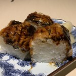 めしと酒 阿羅漢 - 鰻の棒寿司・赤だし付き1,500円