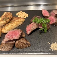 鉄板焼 曉 - 