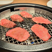 焼肉あきら - タン3種・サガリ・特上ロース