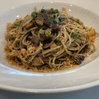 トラットリア ジラソーレ - サザエのパスタ