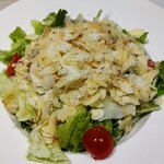 Princess Cheers Cafe - 香り豊かスライスアーモンドのサラダ