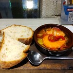 Princess Cheers Cafe - えびのアヒージョ　パンはホカホカです♫