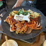 新大久保韓国横丁 第一食堂 - 