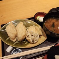 小梅 浦和総本店 - お米は五穀米でしたので、私にはかなりボロボロと食べにくかったです