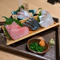 八吉 新宿西口店 - 