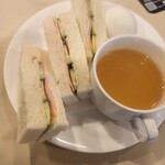 喫茶室ルノアール - 