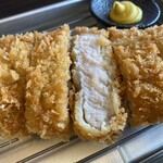 番豚～ - カツは13ミリ程の肉厚