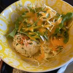 番豚～ - ポテサラ付きの野菜サラダ
