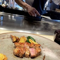 ニュー松坂 難波御堂筋店 - 