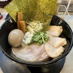 らーめんstand R&R 西淀川店 - 極濃スペシャル味卵付き