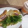 三日月屋 CAFE 福岡空港店