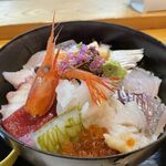 旬彩 ごちそう - 海鮮丼