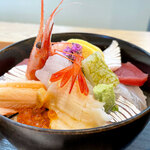旬彩 ごちそう - 海鮮丼