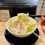 月光軒 - 瀬戸内レモンの冷たい鶏そば