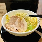 月光軒 - 瀬戸内レモンの冷たい鶏そば