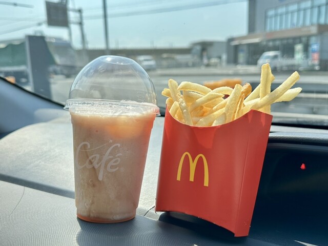 McDonald's Ichigosen Deyashiki Ten