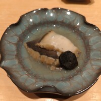 鮨 はしもと - 蒸し鮑