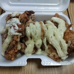 キッチン バスストップ - デカ唐揚げ単品ボックス タルタル660円