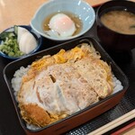 鳥安 - チキンかつ重