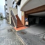 ドレスデン - 階段上がって２階へ