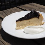 GARDEN HOUSE CRAFTS - 