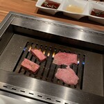 肉のひぐち直営焼肉 安福 - 特選厚切りタン塩･特選霜降りタン塩