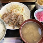 イースト・ロード - 