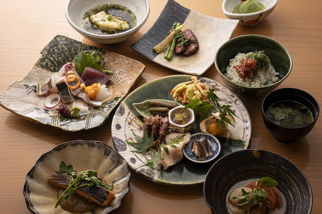 640x640_rect_735d138a92486c6f8