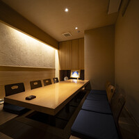 個室と地肴 北新地 心屋 本通り店のご予約 - 大江橋/海鮮 | 食べログ