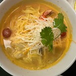 四季の湯温泉 - トムヤムクン麺