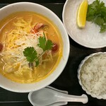 四季の湯温泉 - トムヤムクン麺