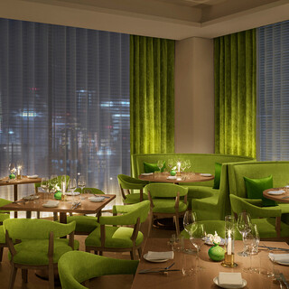 エディションによる洗練されたデザイン