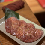 炭火焼肉 筵 - 