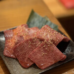 炭火焼肉 筵 - 