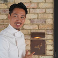 アカ - 東シェフ