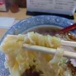 手打ちラーメン 清仁軒 - 麺アップ