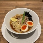 酒肴場 屯 - 【限定】冷やしらぁ麺 がごめ昆布水×煮干出汁¥1200